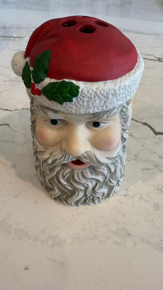 Santa head potpourri burner